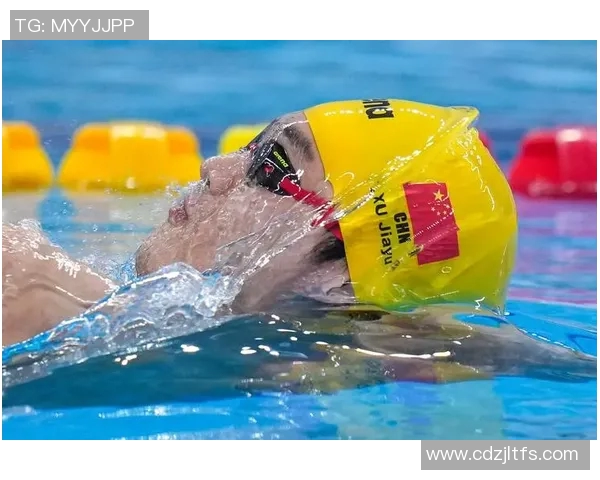 提高仰泳速度与稳定性的方法与技巧解析,掌握核心动作提升游泳表现 提高仰泳速度与稳定性的方法与技巧解析,掌握核心动作提升游泳表现