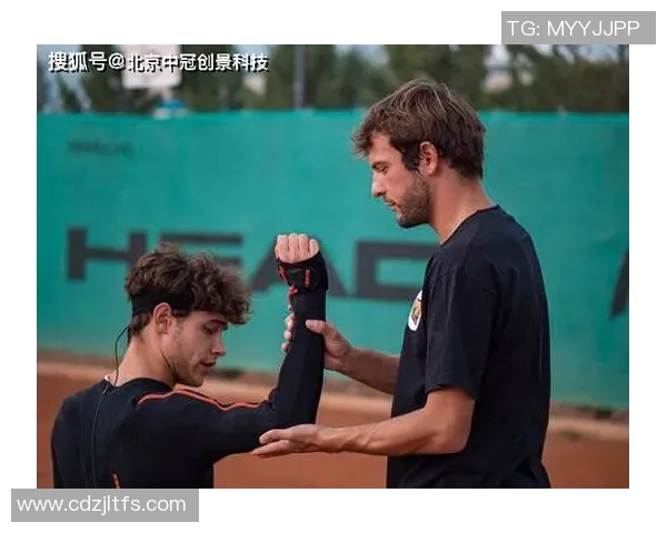 西安网球队的拼搏之路:从训练到比赛的真实记录与感悟 西安网球队的拼搏之路:从训练到比赛的真实记录与感悟