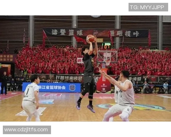 南京篮球队与西安篮球队赛后战术分析与复盘探讨 南京篮球队与西安篮球队赛后战术分析与复盘探讨